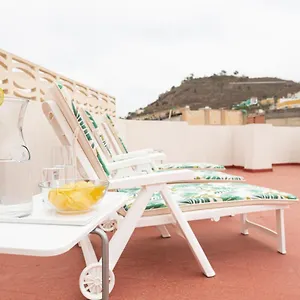 Homeforguest New Duplex With Rooftop Next To Cathedral Arucas